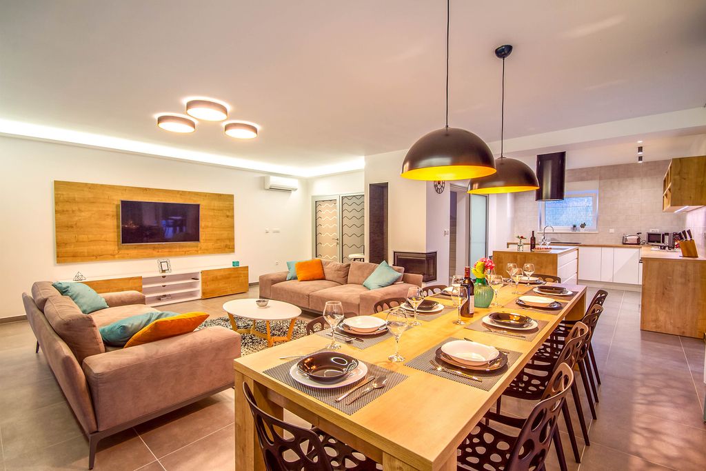 Villa Cetina Dalmatia Olivers Travels 2 01