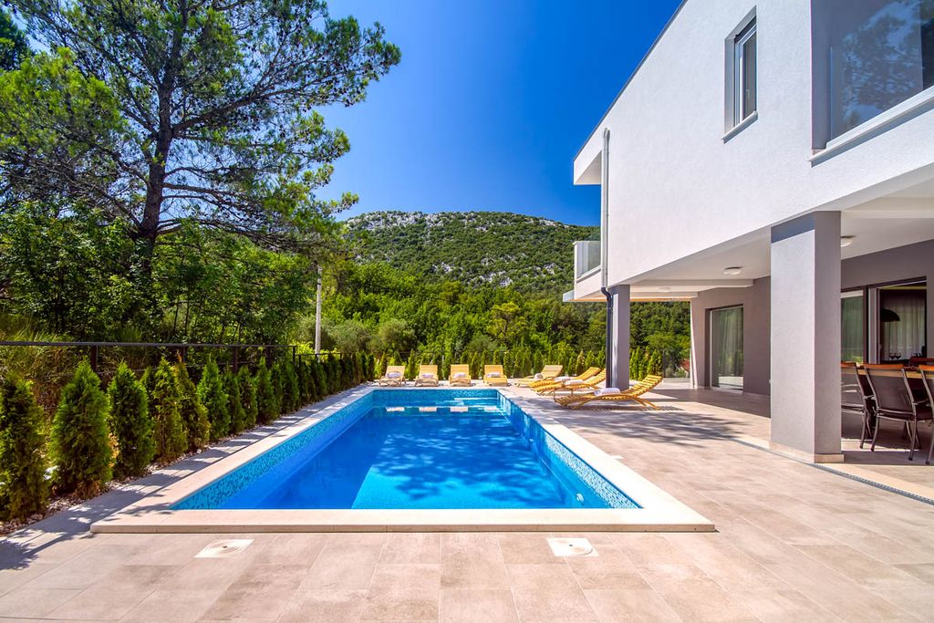 Villa Cetina Dalmatia Olivers Travels 3 01