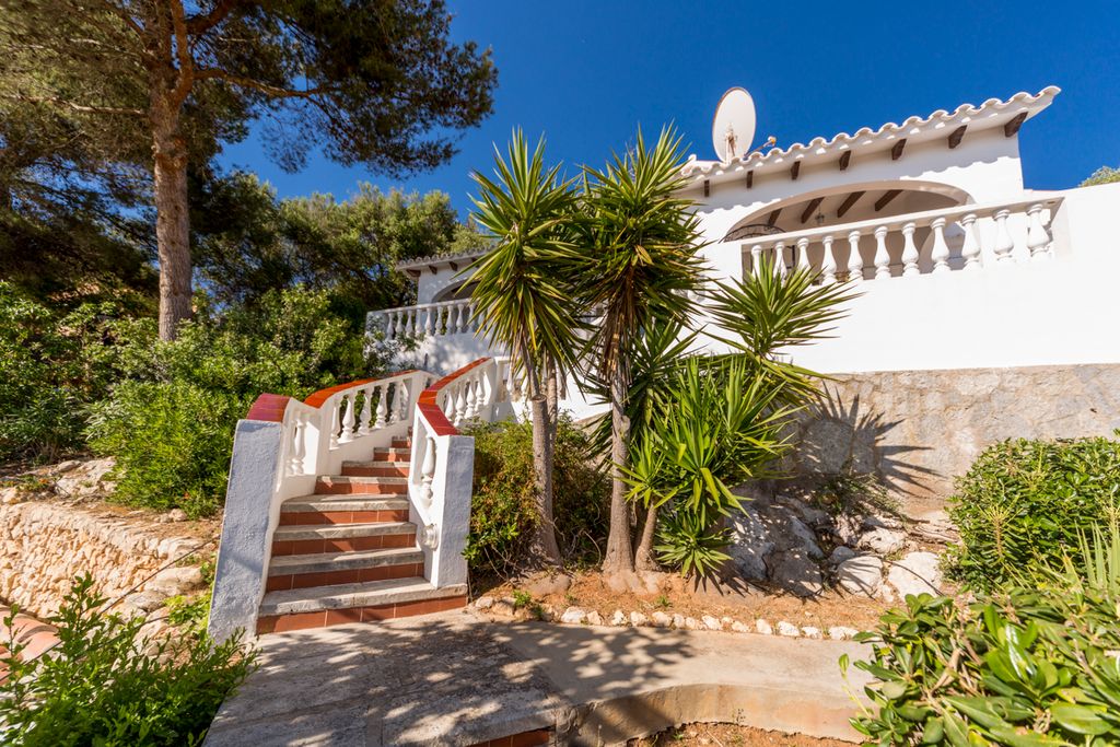 Casa Acacia Menorca Olivers Travels 1 5