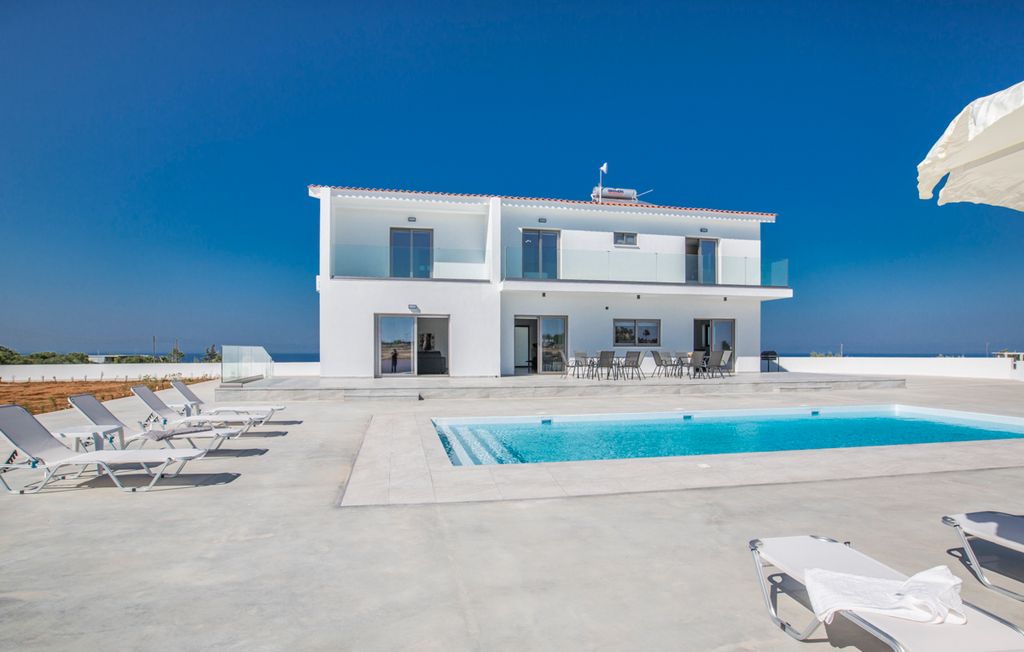 Villa Jason Cyprus Olivers Travels 1