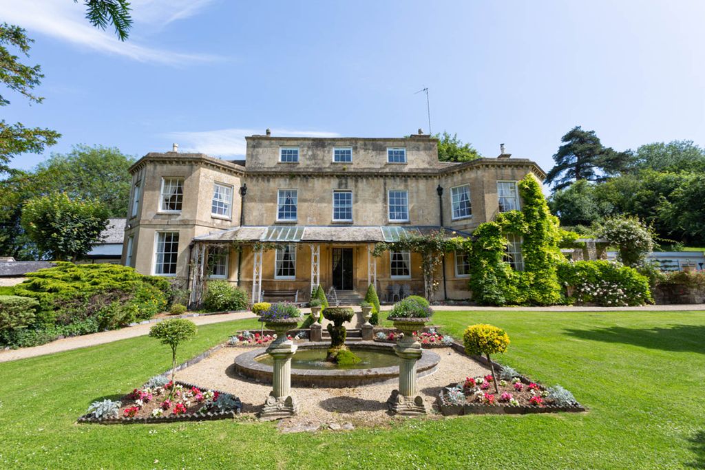 Purnell Manor Cotswolds United Kingdom OliversTravels 4
