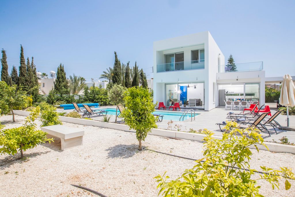 Villa Efrem Cyprus Olivers Travels 1