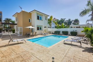 Villa Sielis Protaras Cyprus Oliverstravels 1