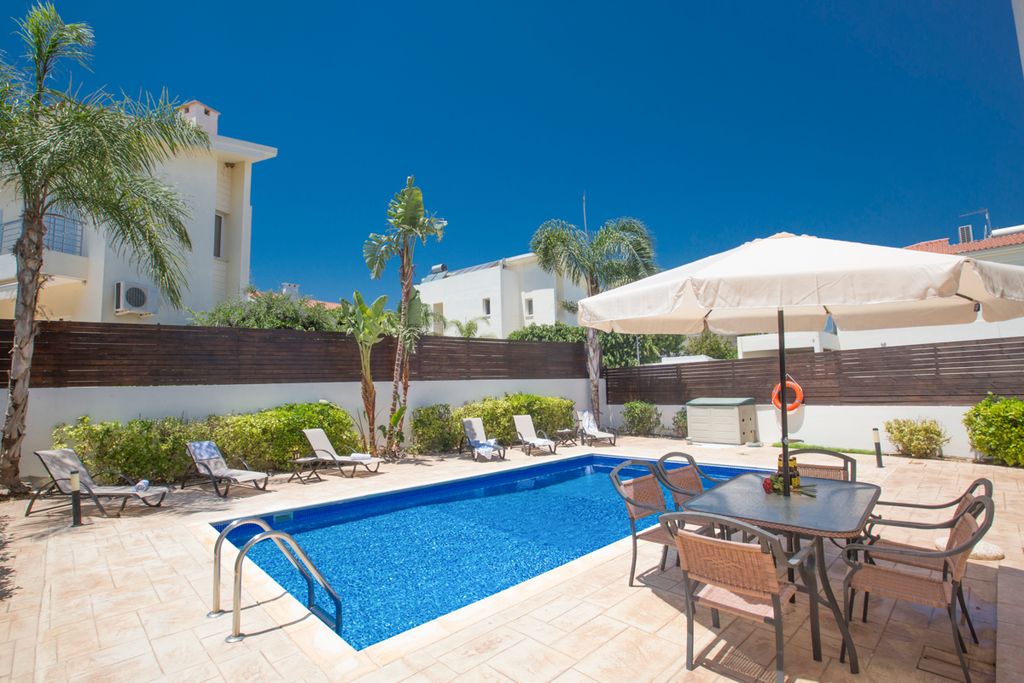 Villa Sielis Protaras Cyprus Oliverstravels 3