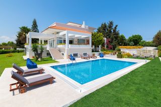 Villa Rhodes Town Rhodes Olivers Travels 1   Copy