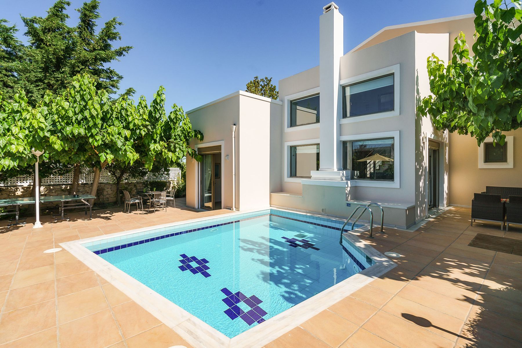 Skouloufia VIllas 1 OliversTravel 01