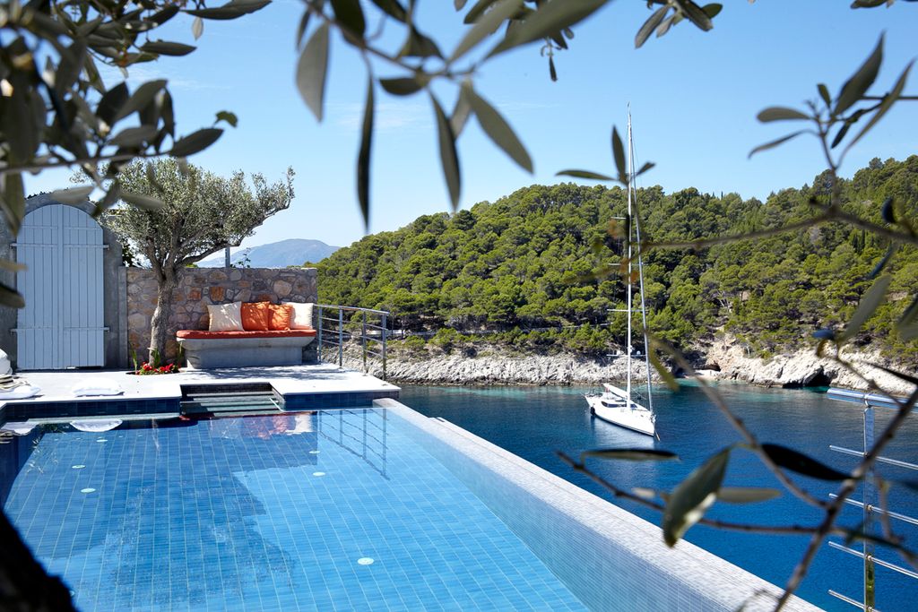 Assos Heart Kefalonia Olivers Travels2
