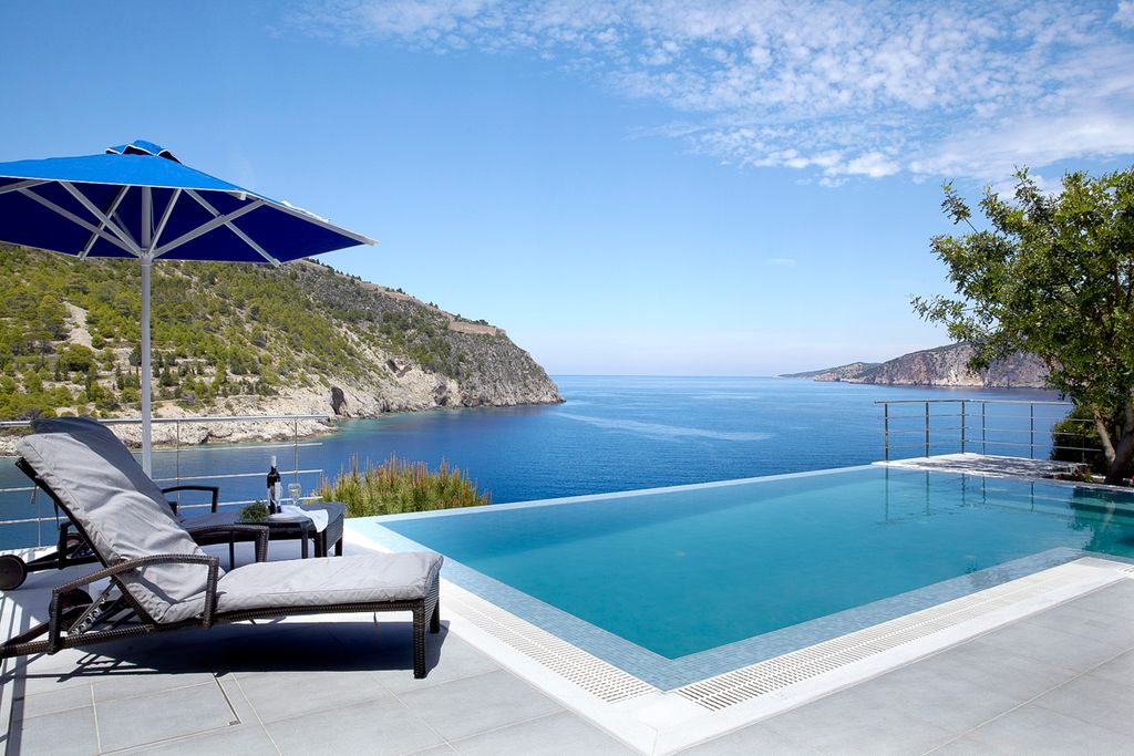 Assos Oasis Kefalonia Olivers Travels5