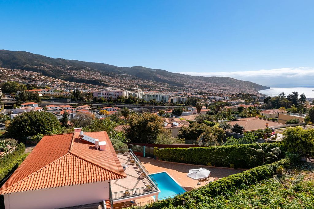 Casa Frutuoso Madeira Portugal OliversTravels 3
