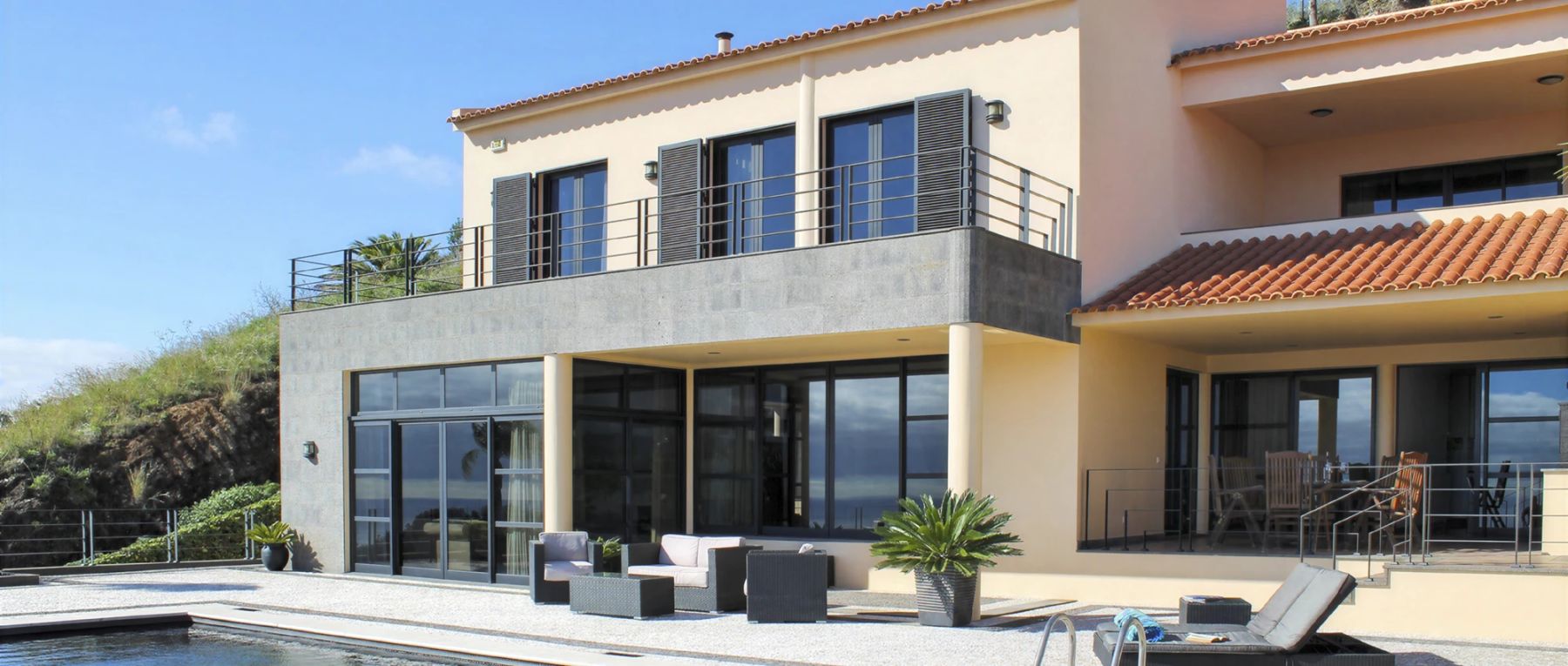 001 moradia santo antonio madeira olivers travels desktop center