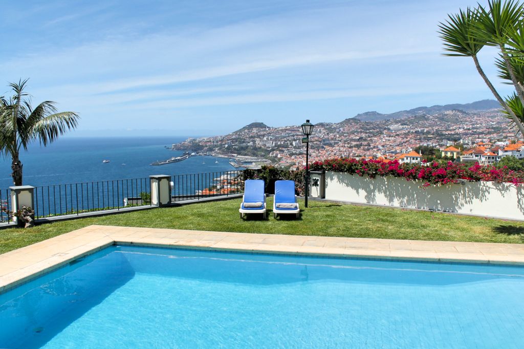Villa Lacerta Funchal Olivers Travels 5