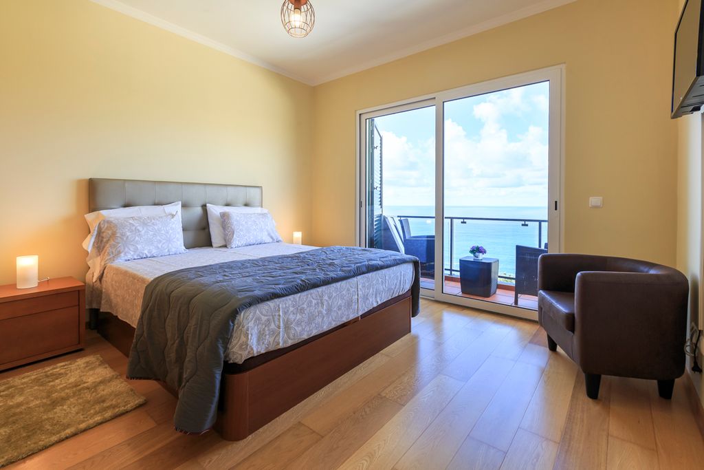 Small Bay Villa Calheta Olivers Travels 3
