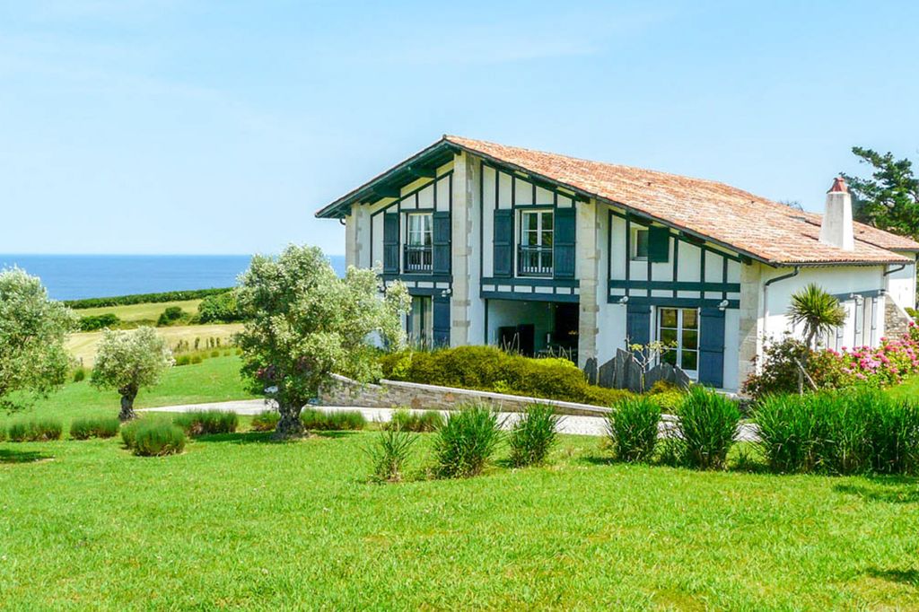 Villa La Vue Du Berger Biarritz France Olivers Travels 2