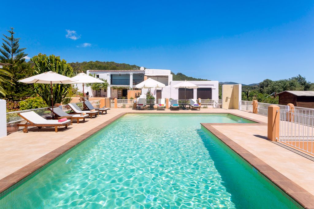 Casa Elvira Ibiza Olivers Travels 1