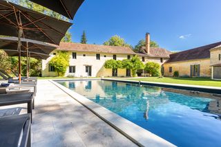 Le Vieux Moulin Dordogne France Olivers Travels 1