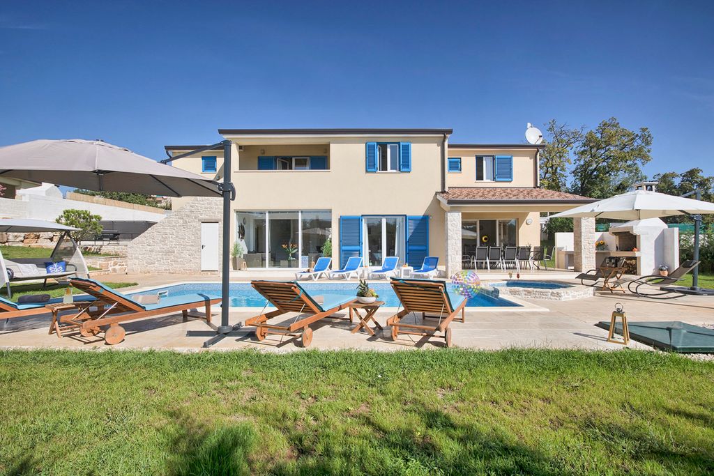 Villa Tulip Istria Olivers Travel1