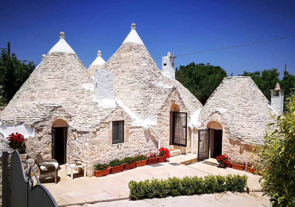 Trullo Panero Puglia Olivers Travels 1