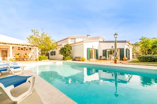 Villa Erasmo Lisbon Coast Portugal OliversTravels 1