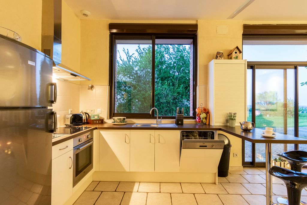 Cottage du Vin Midi Pyrenees Olivers Travels10