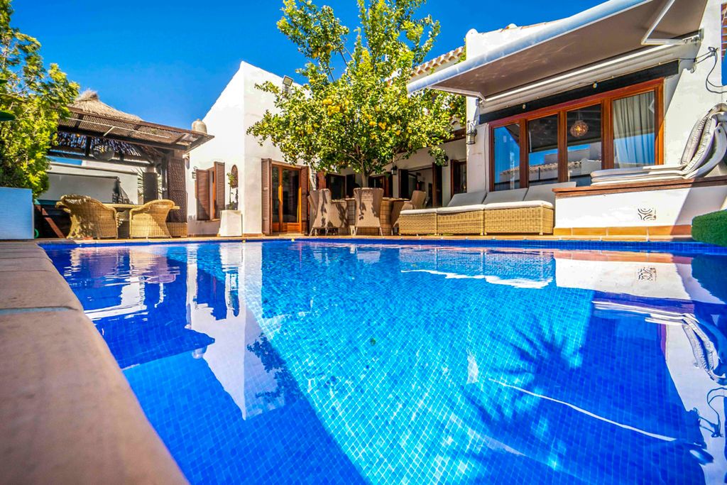 Villa Fresia Costa Calida Olivers Travls 1