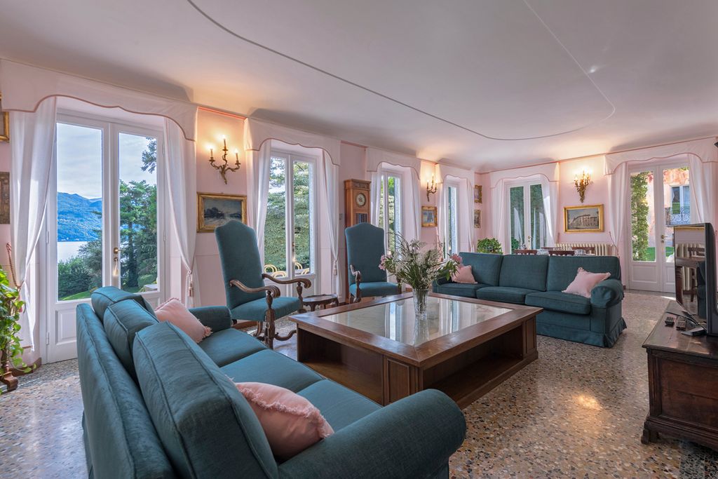 Villa Molvedo Italian Lakes Olivers Travels3