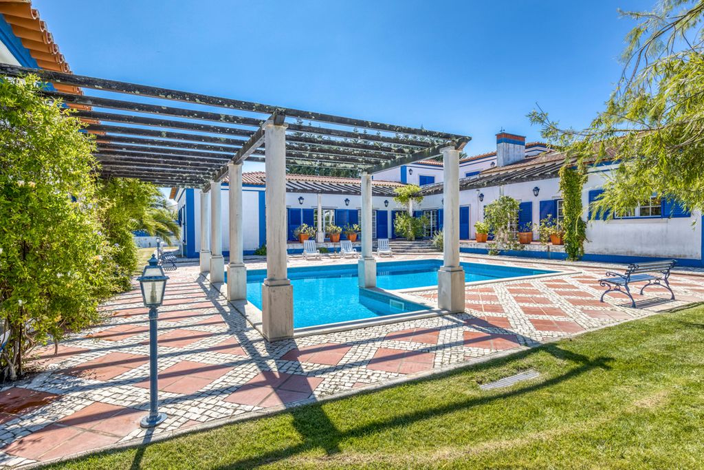 Casa Filipa Lisbon Olivers Travels 5