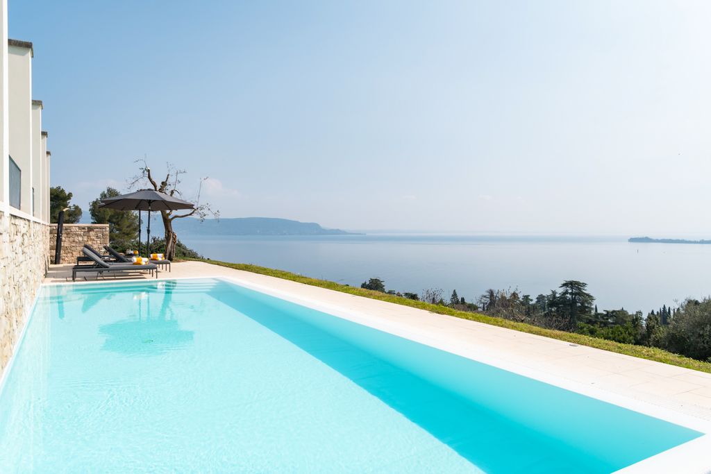 Casa Delle Arche Italian Lakes OliversTravels 2