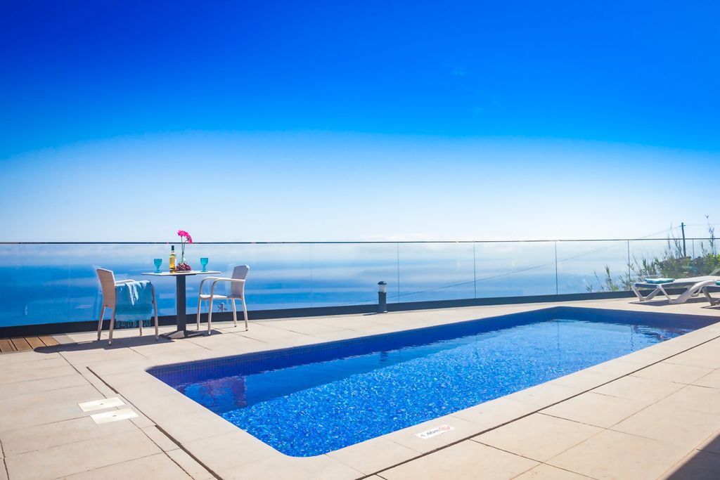 Casa Brilho do Sol Calheta Olivers Travels 5