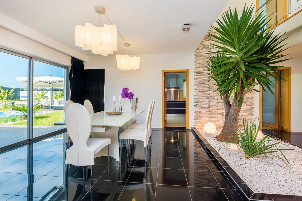 Villa Nitram Funchal Olivers Travels 5