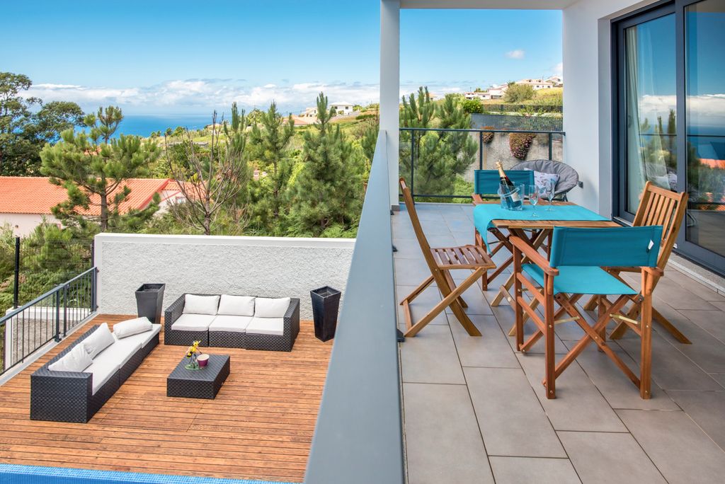 Villa Viana Calheta Olivers Travels 5