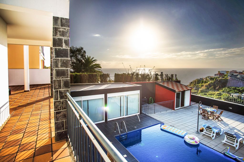 Villa Costinha Funchal Olivers Travels 2