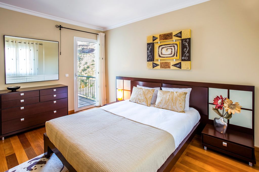 Villa Costinha Funchal Olivers Travels 5