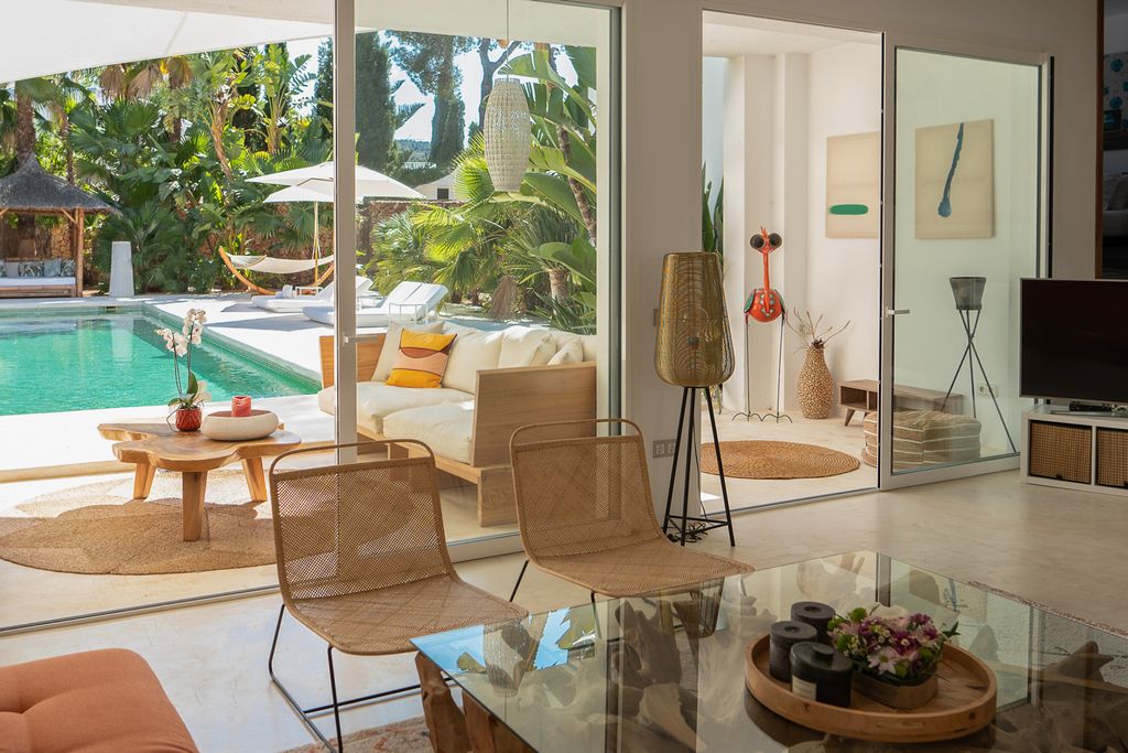 Villa Elna Ibiza Olivers Travels 04