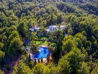 Casa Arco Iris Ibiza Olivers Travels 01