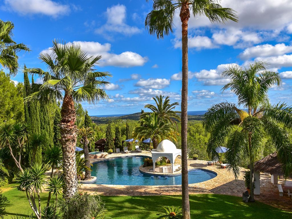 Casa Arco Iris Ibiza Olivers Travels 02