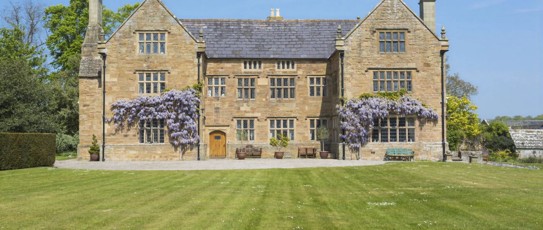 001 jacobean manor wales olivers travels desktop center