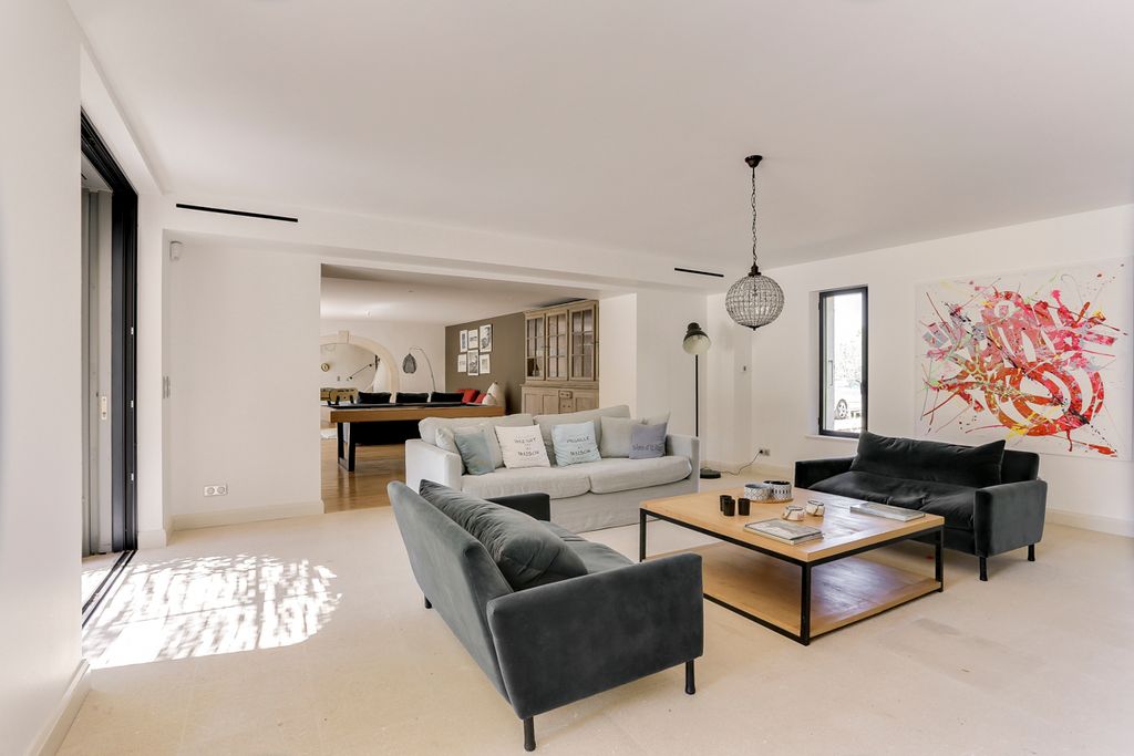 Sens et Nature Provence Olivers Travels 3