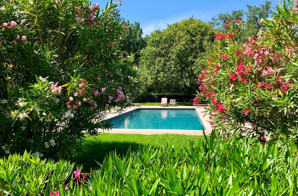Les Lauriers Roses Provence Olivers Travel2