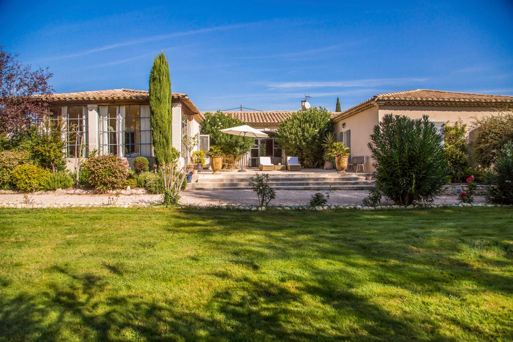 L Elegance Provence Olivers Travels 2