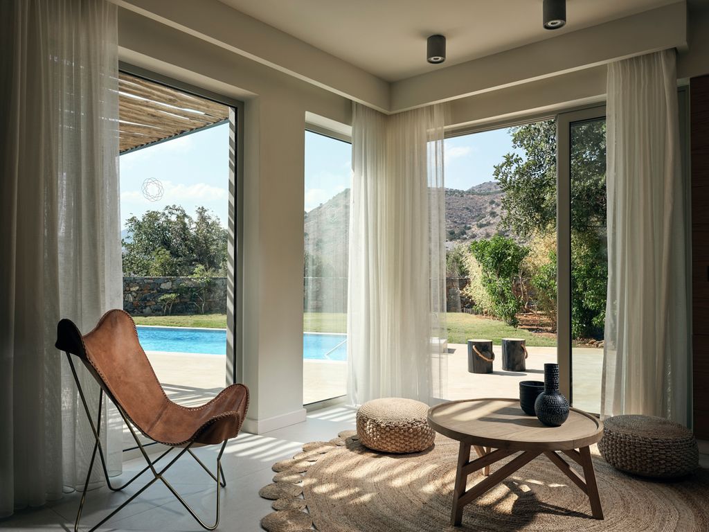 Residence 3 Bedroom Elounda Resort Crete Olivers Travels 3