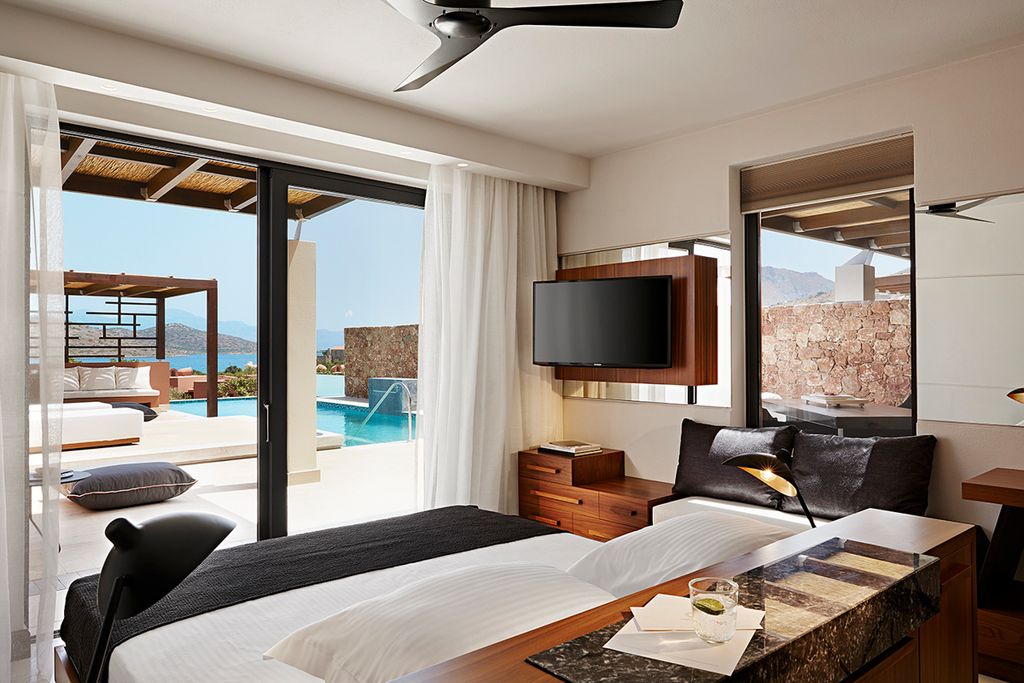 Residence 4 Bedroom Elounda Resort Crete Olivers Travels 5