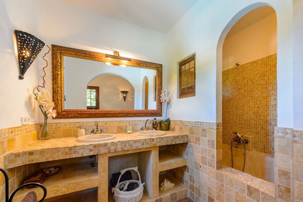 Villa Jengibre Ibiza Olivers Travels5