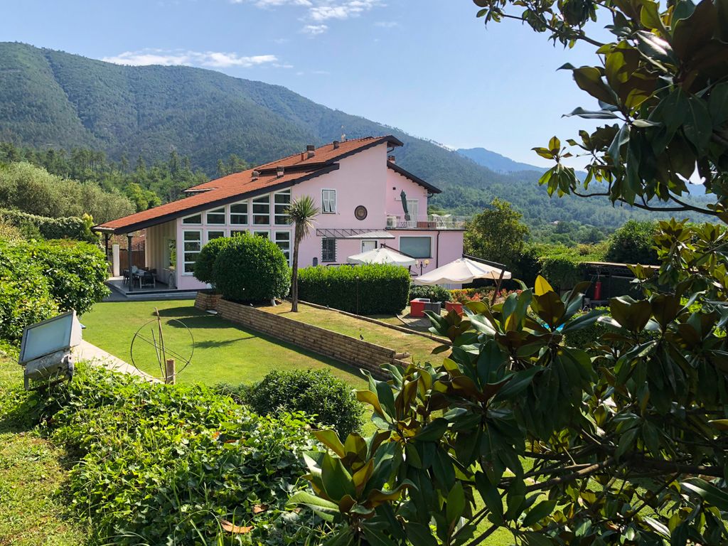 Villa dei Poeti Liguria Olivers Travels 5