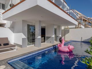 Villa Blue Cloud Tenerife Olivers Travels 01