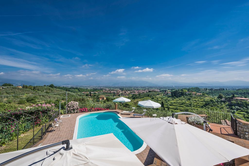 Villa Topazio Tuscany Olivers Travels2