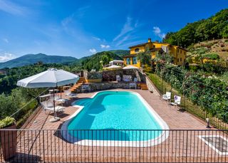 Villa Topazio Tuscany Olivers Travels1