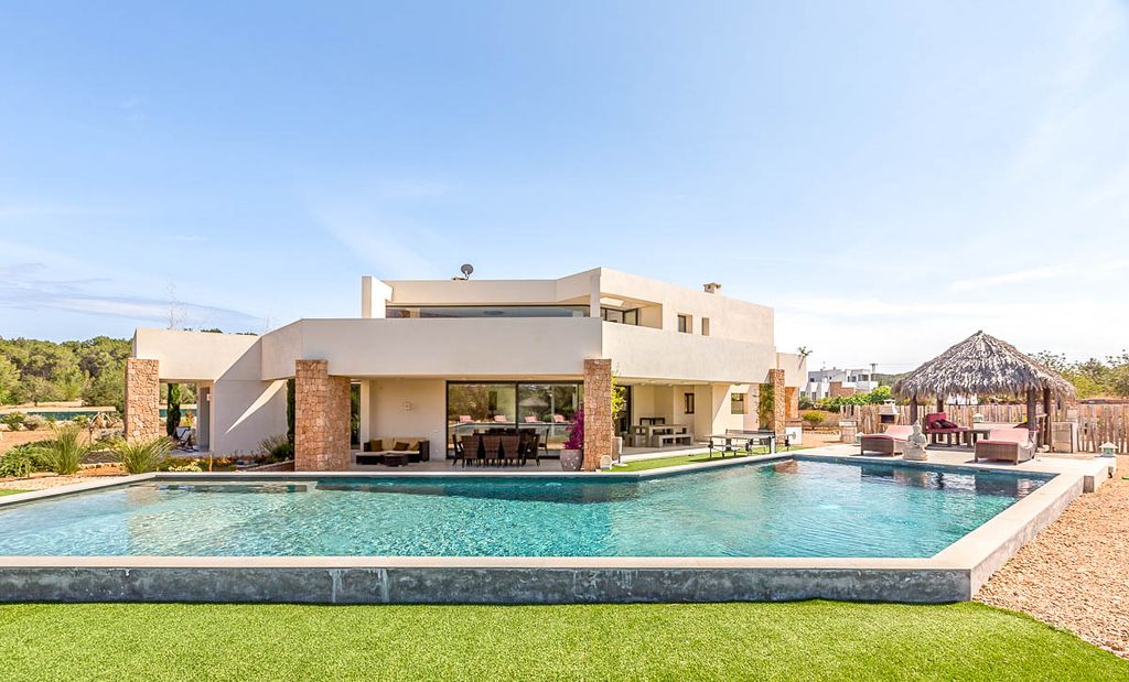 Villa Malta Ibiza Olivers Travels 1