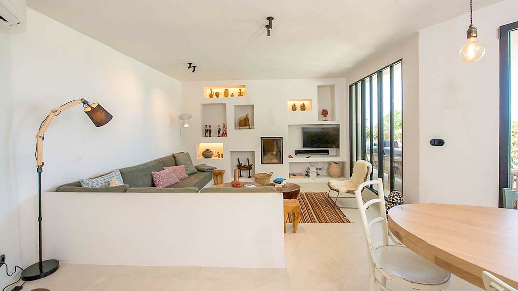 Villa Azafran Ibiza Olivers Travels 3