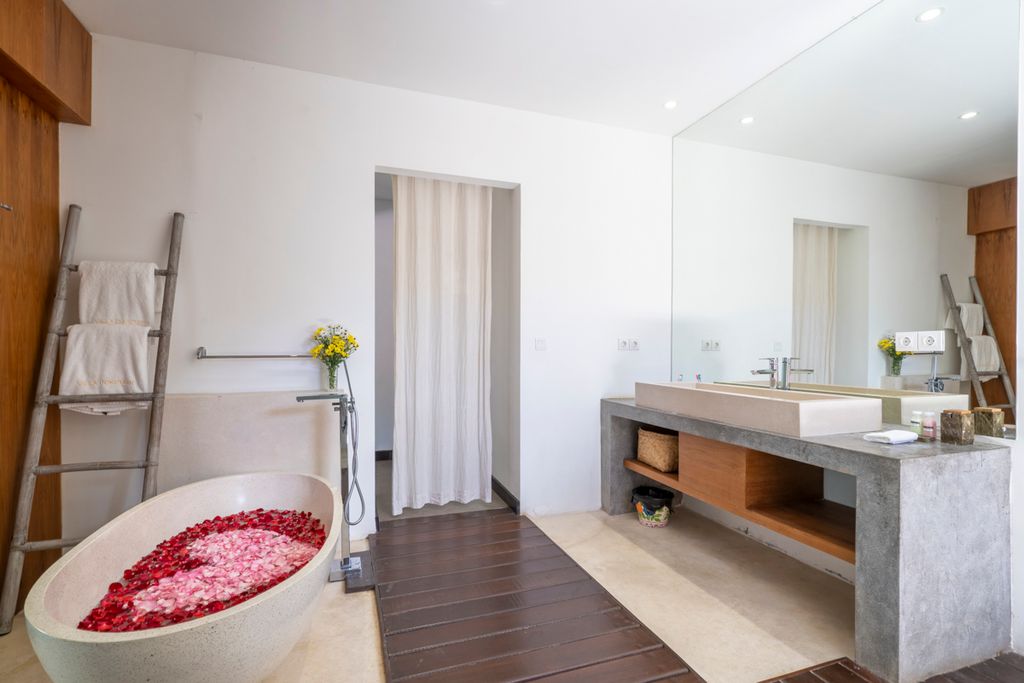 Villa Indah Uluwatu Olivers Travels5