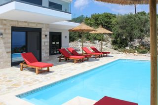 Villa Waterfall Lefkas Olivers Travels 1